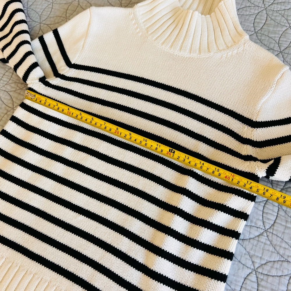 J CREW WOMENS SIZE SMALL NWT Striped Turtleneck Sweater - Black and White - Picture 6 of 12
